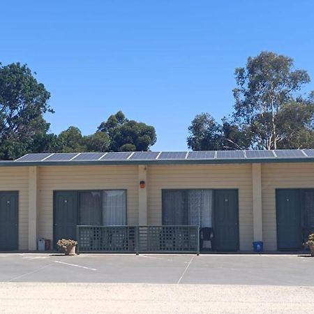 Lazy River Motor Inn Swan Hill Exteriör bild
