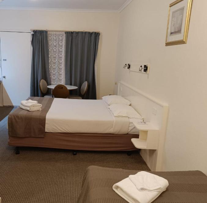 Lazy River Motor Inn Swan Hill Exteriör bild
